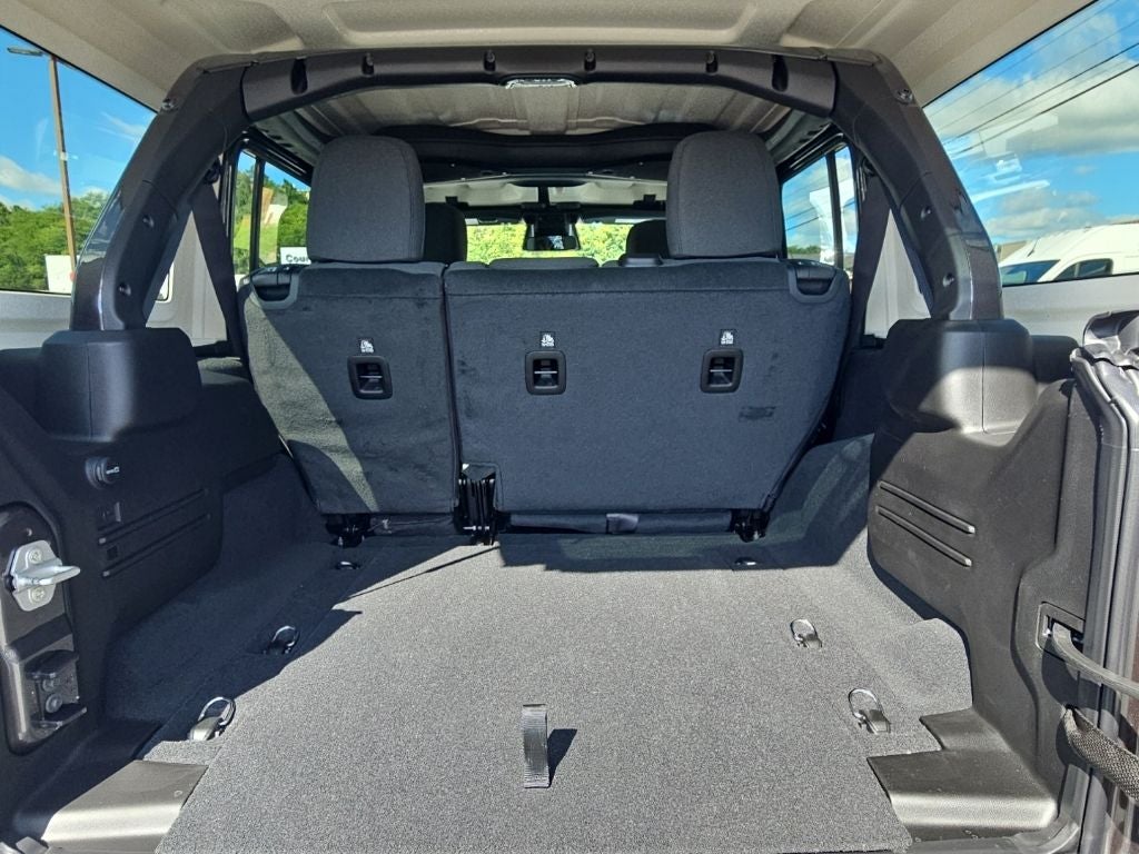 2027 Jeep Wrangler WRANGLER 4-DOOR WILLYS