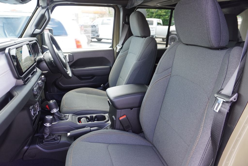 2026 Jeep Wrangler 4-Door Sport RHD 4x4