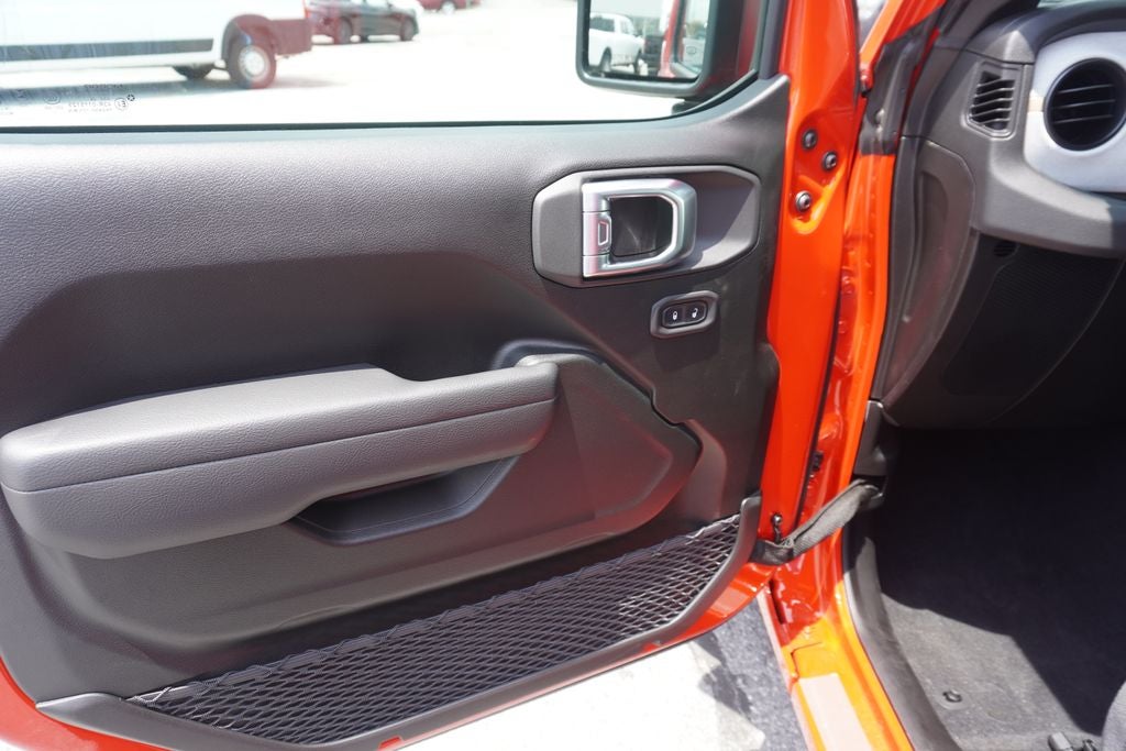 2026 Jeep Wrangler 4-Door Sport RHD 4x4