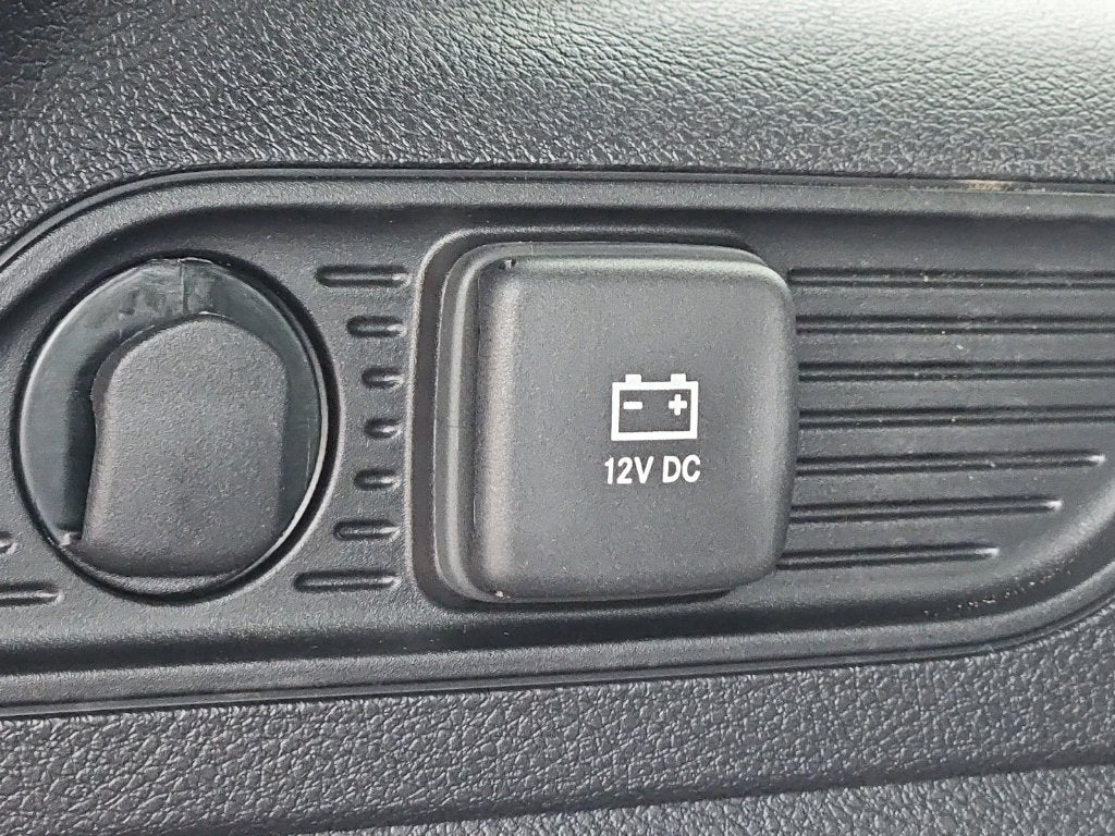 2027 Jeep Grand Cherokee GRAND CHEROKEE LAREDO 4X4