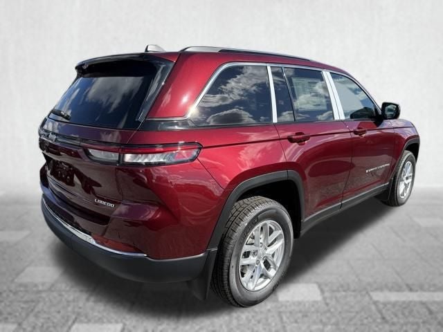 2025 Jeep Grand Cherokee GRAND CHEROKEE LAREDO X 4X4