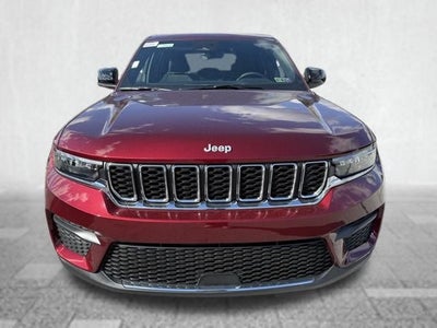 2025 Jeep Grand Cherokee GRAND CHEROKEE LAREDO X 4X4