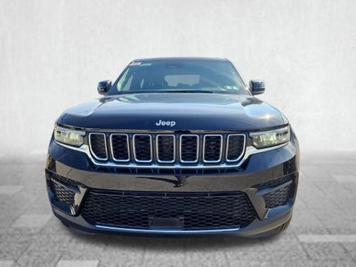 2027 Jeep Grand Cherokee Laredo X