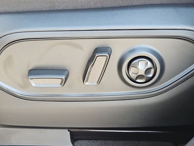 2027 Jeep Grand Cherokee GRAND CHEROKEE LAREDO X 4X4
