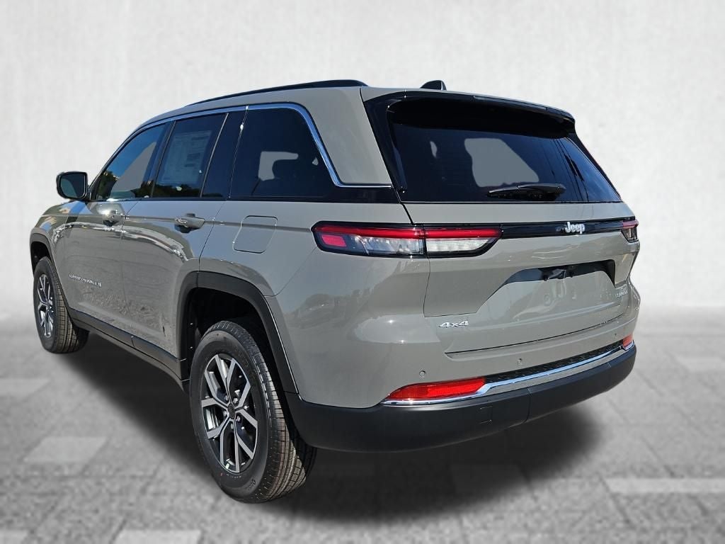 2027 Jeep Grand Cherokee Laredo X
