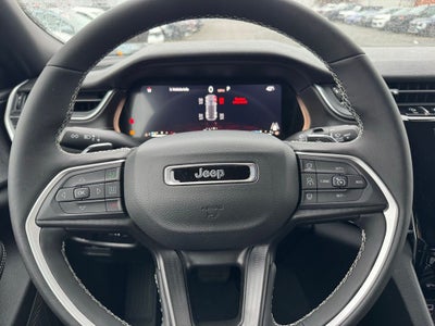 2024 Jeep Grand Cherokee Laredo 4x4