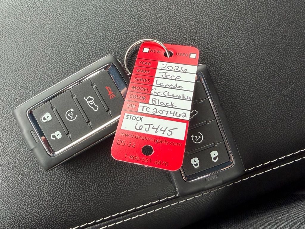 2026 Jeep Grand Cherokee GRAND CHEROKEE LAREDO ALTITUDE 4X4