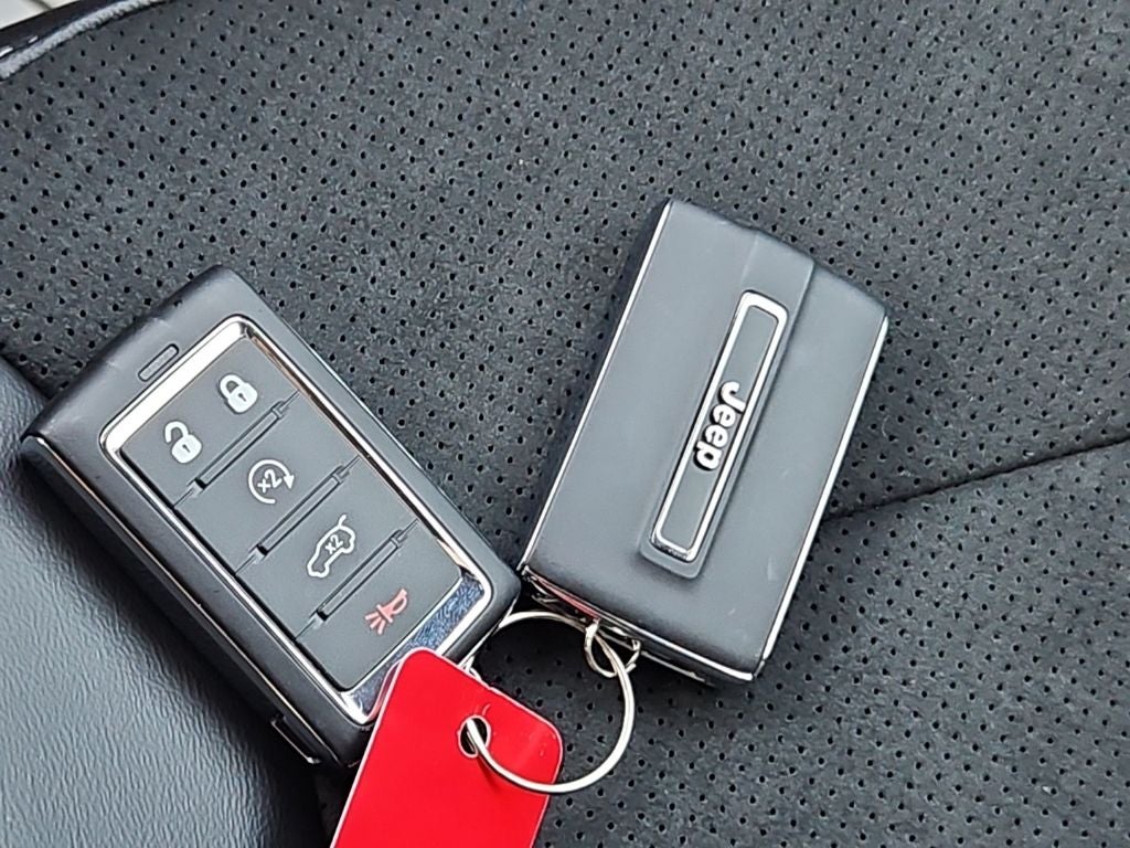 2026 Jeep Grand Cherokee GRAND CHEROKEE LAREDO ALTITUDE 4X4