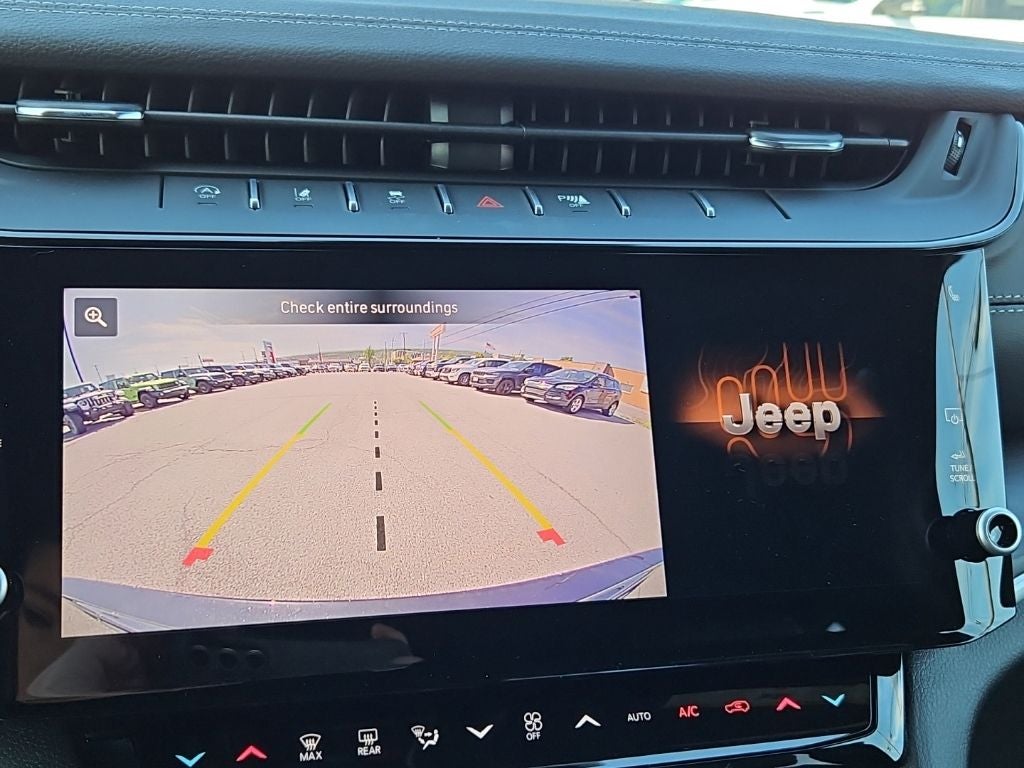 2026 Jeep Grand Cherokee GRAND CHEROKEE LAREDO ALTITUDE 4X4