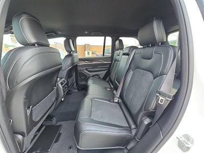 2026 Jeep Grand Cherokee GRAND CHEROKEE LAREDO ALTITUDE 4X4