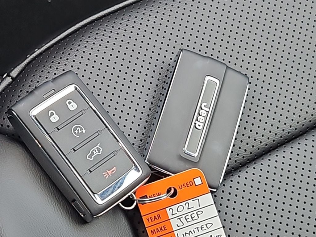 2027 Jeep Grand Cherokee GRAND CHEROKEE LIMITED 4X4