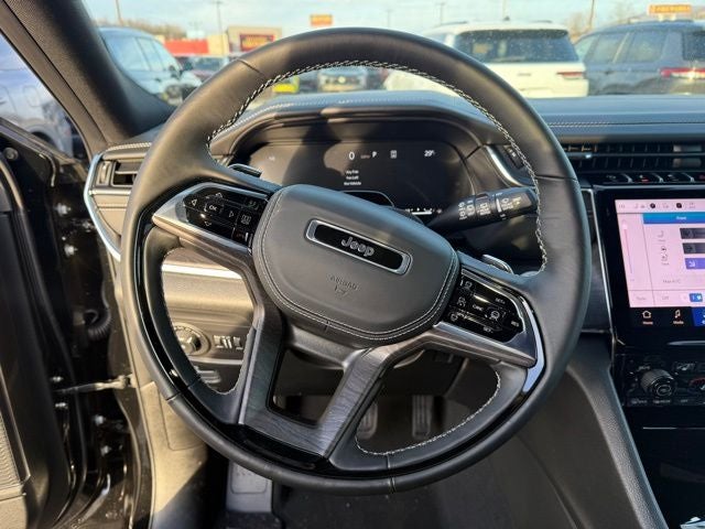 2025 Jeep Grand Cherokee GRAND CHEROKEE OVERLAND 4X4