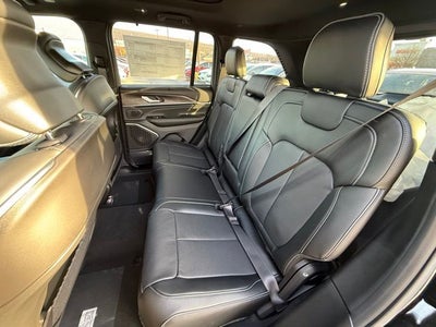 2025 Jeep Grand Cherokee GRAND CHEROKEE OVERLAND 4X4