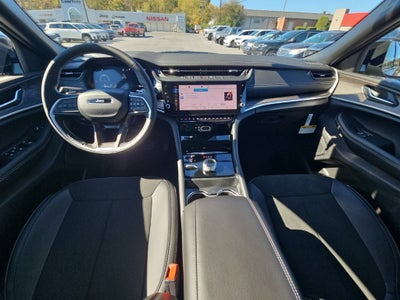 2027 Jeep Grand Cherokee GRAND CHEROKEE L LAREDO ALTITUDE 4X4