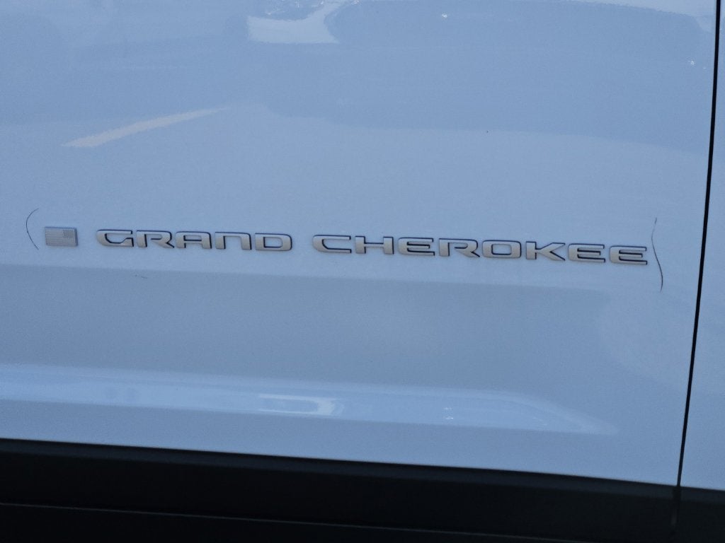 2027 Jeep Grand Cherokee GRAND CHEROKEE L LIMITED 4X4