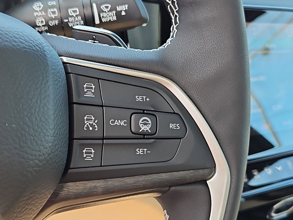 2027 Jeep Grand Cherokee GRAND CHEROKEE L LIMITED 4X4