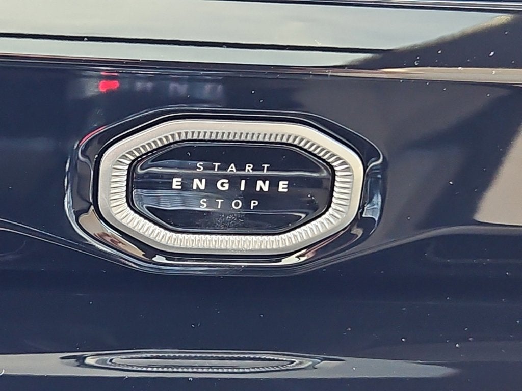 2027 Jeep Grand Cherokee GRAND CHEROKEE L LIMITED 4X4