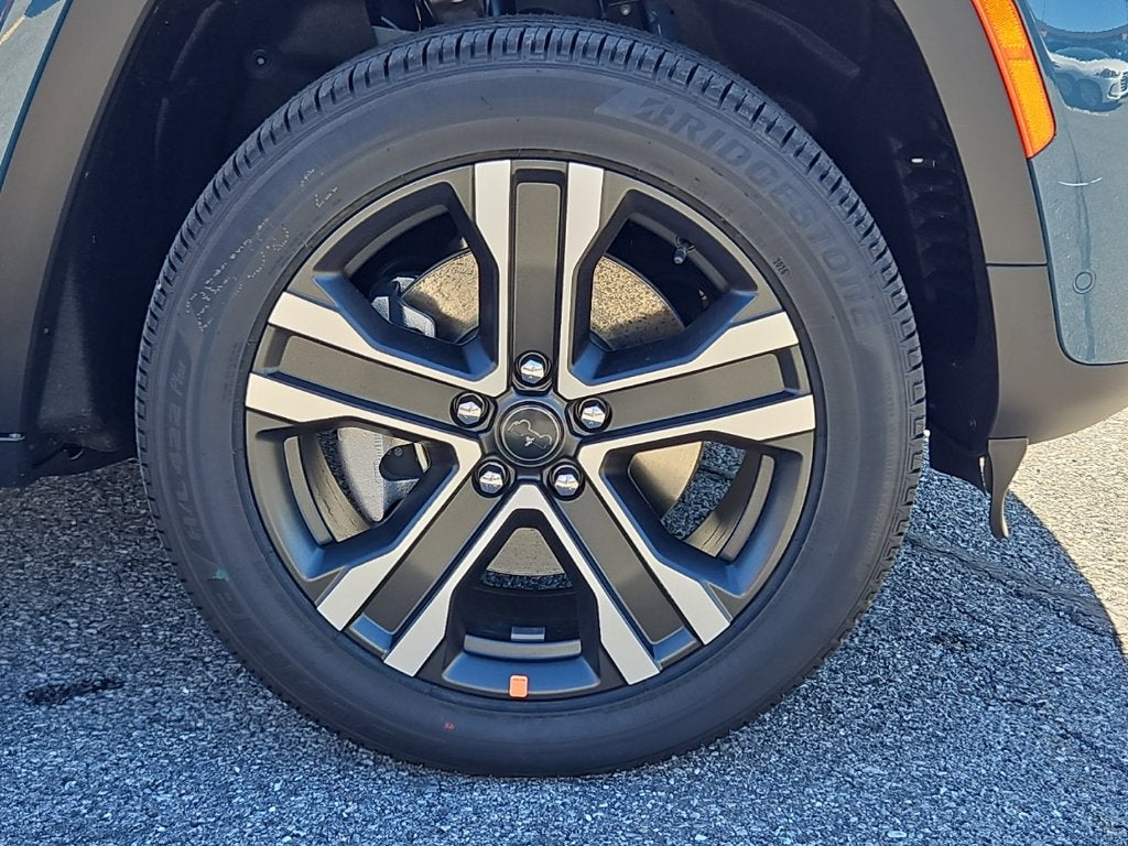 2027 Jeep Grand Cherokee GRAND CHEROKEE L LIMITED 4X4