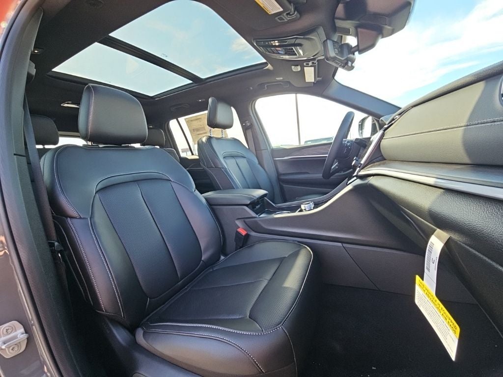 2027 Jeep Grand Cherokee Limited