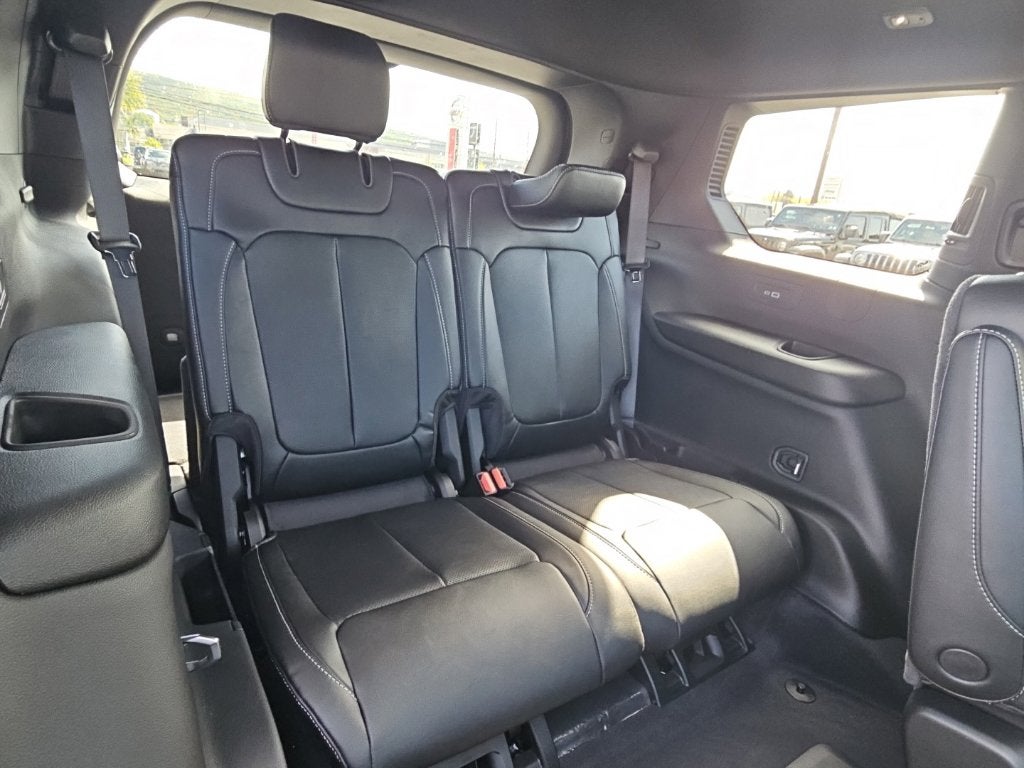 2027 Jeep Grand Cherokee GRAND CHEROKEE L LIMITED RESERVE 4X4