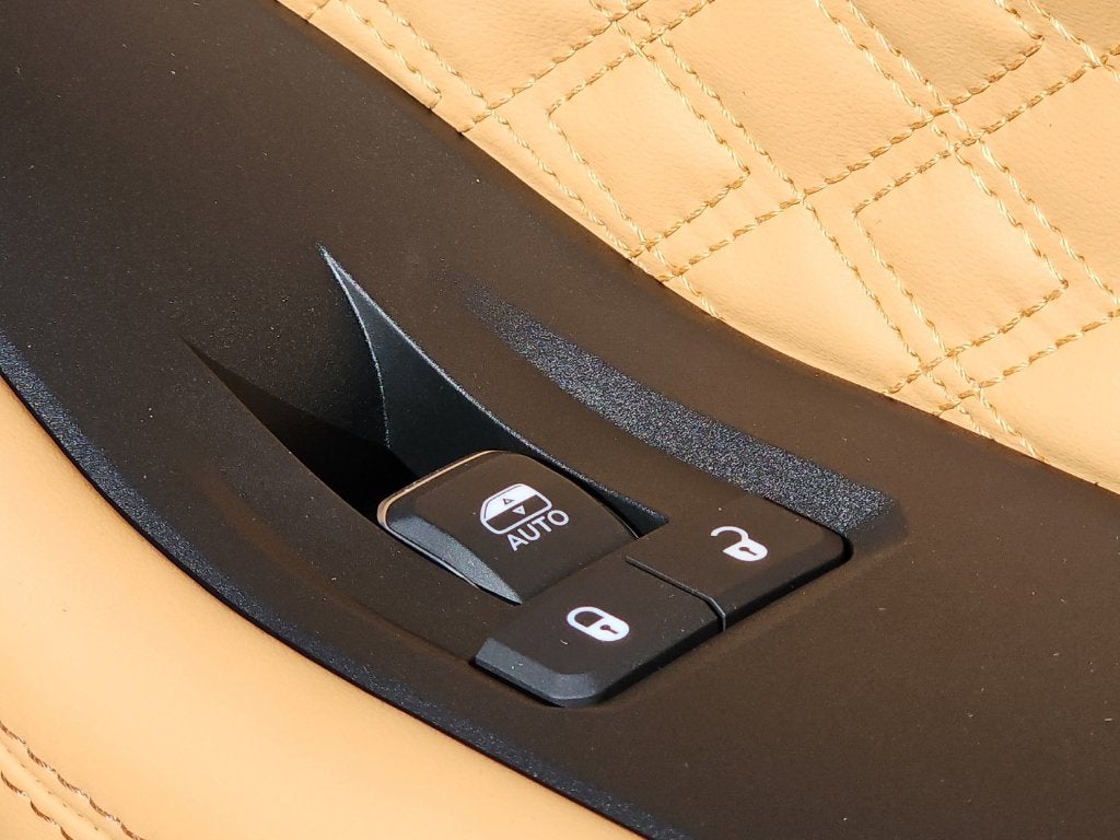 2027 Jeep Grand Cherokee GRAND CHEROKEE L SUMMIT 4X4