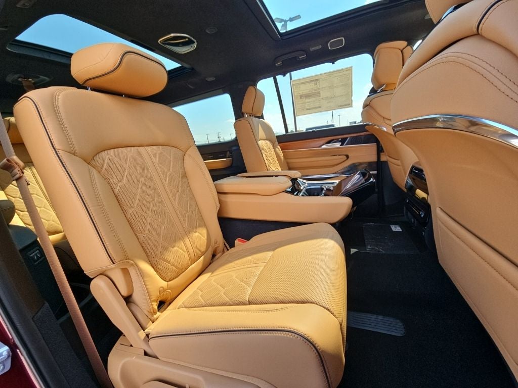 2026 Jeep Grand Wagoneer GRAND WAGONEER L SUMMIT RESERVE 4X4