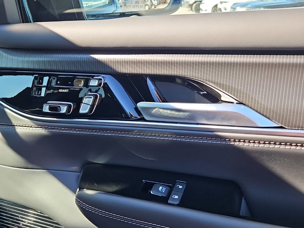 2027 Jeep Grand Wagoneer GRAND WAGONEER SUMMIT RESERVE 4X4
