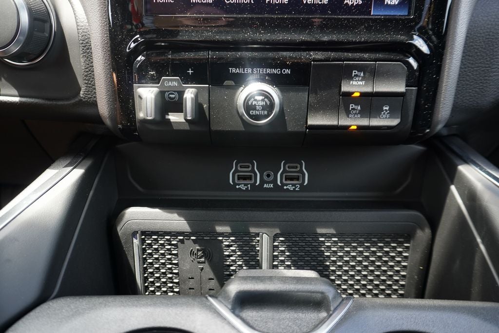 2026 Jeep Grand Wagoneer Summit Reserve 4x4