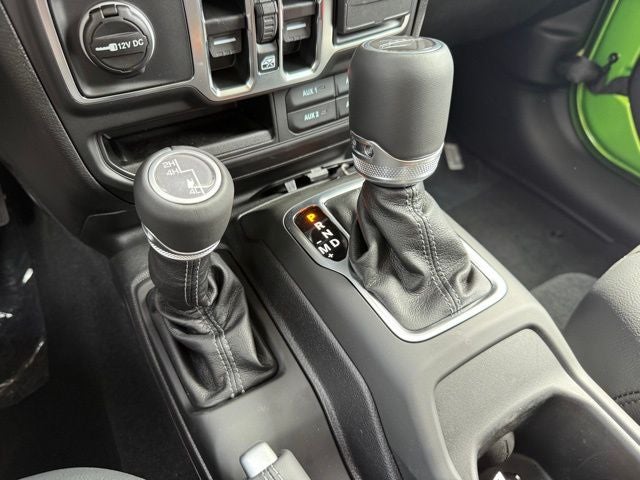 2025 Jeep Gladiator GLADIATOR HIGH TIDE 4X4