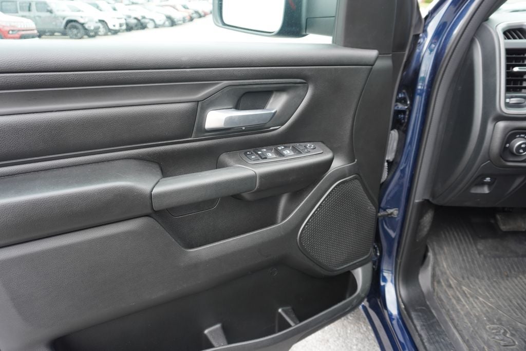 2024 RAM 1500 Tradesman Quad Cab 4x4 6'4' Box