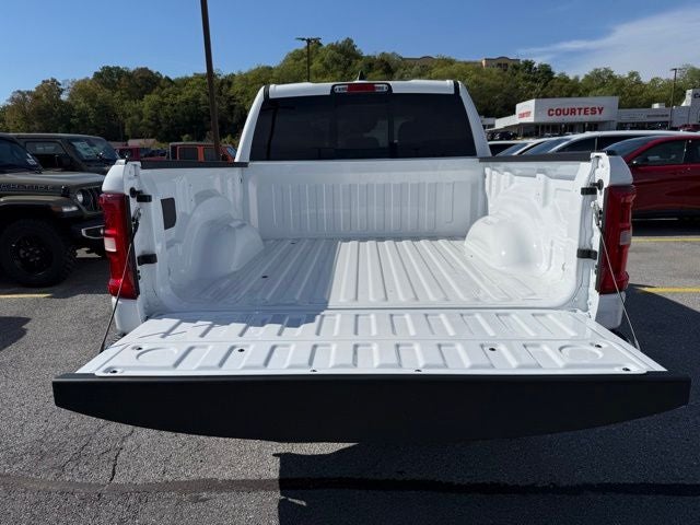 2025 RAM Ram 1500 RAM 1500 BIG HORN CREW CAB 4X4 5'7' BOX