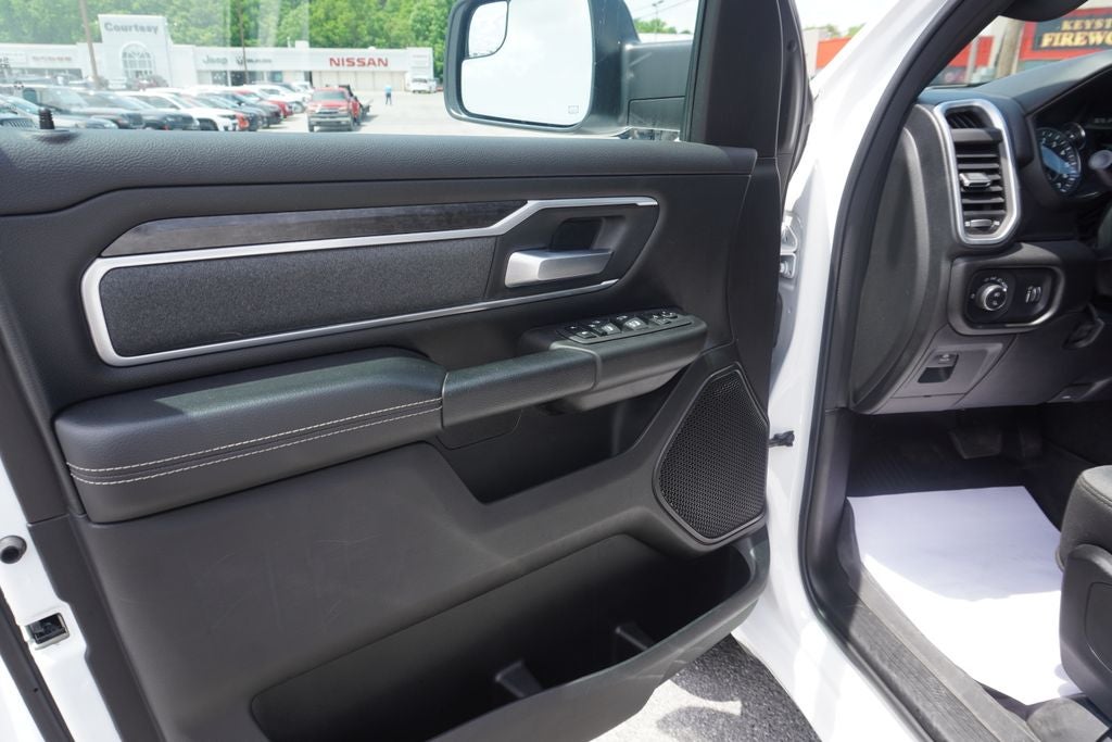 2023 RAM 1500 Big Horn Crew Cab 4x4 5'7' Box