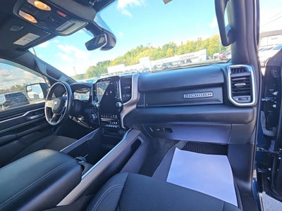 2023 RAM 1500 Big Horn Crew Cab 4x4 5'7' Box