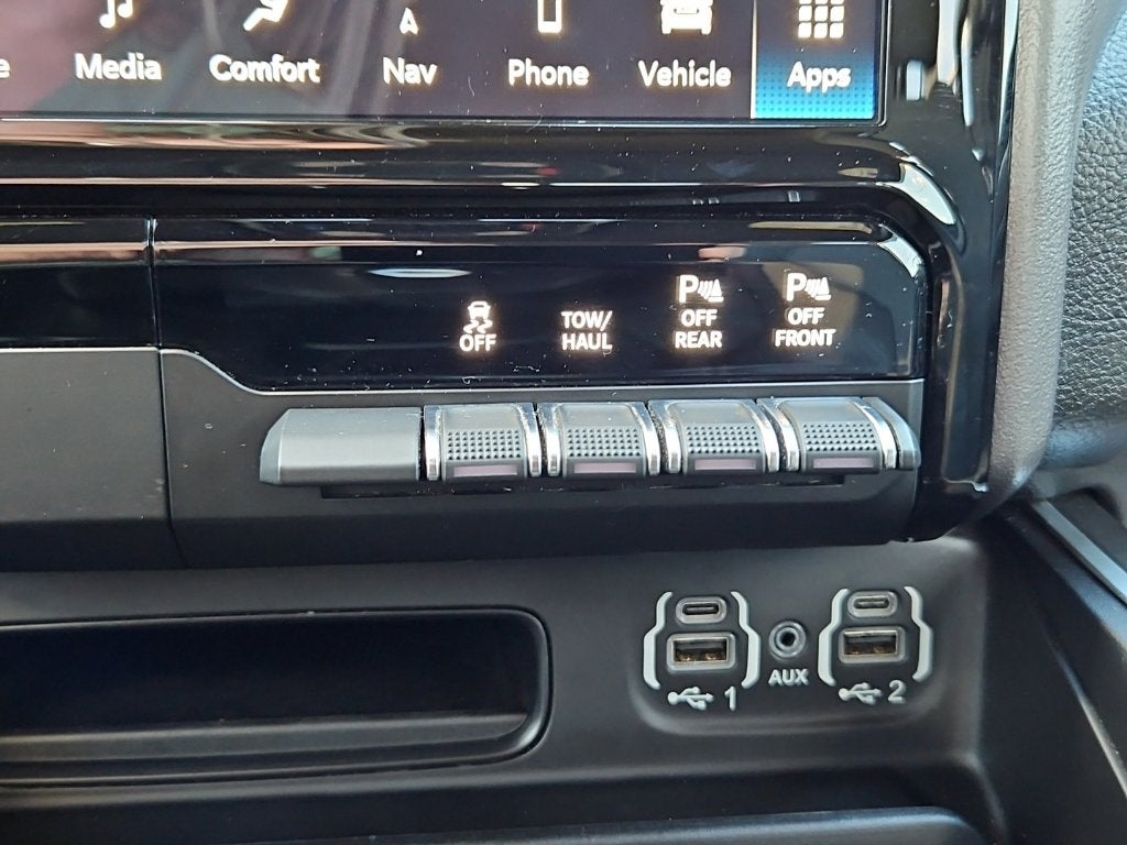 2023 RAM 1500 Big Horn Crew Cab 4x4 5'7' Box