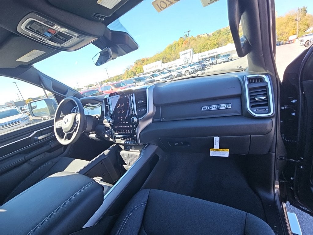 2027 RAM Ram 1500 RAM 1500 BIG HORN CREW CAB 4X4 5'7' BOX