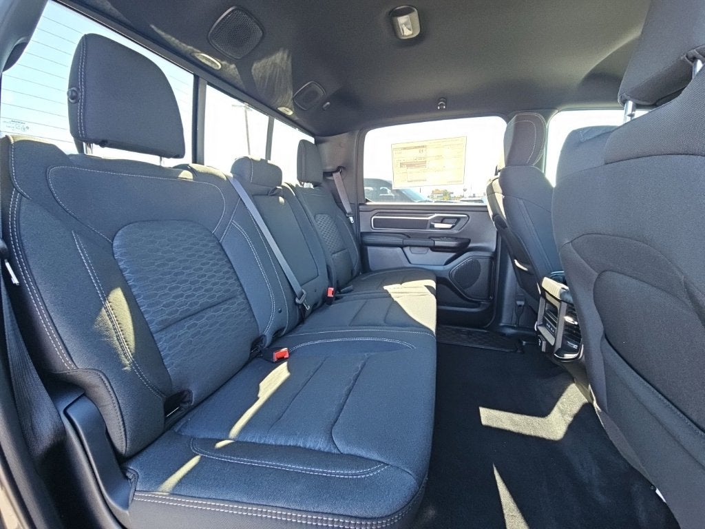 2027 RAM Ram 1500 RAM 1500 BIG HORN CREW CAB 4X4 5'7' BOX