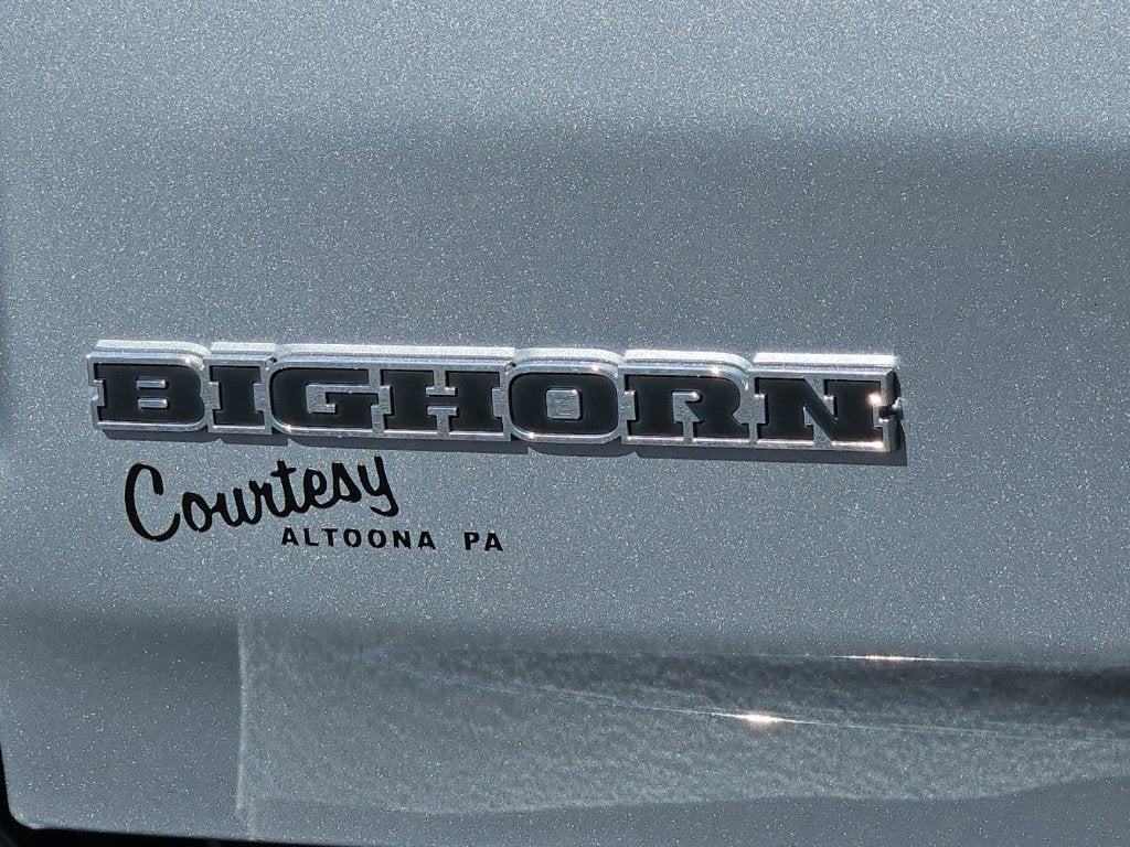 2025 RAM 1500 Big Horn Crew Cab 4x4 5'7' Box