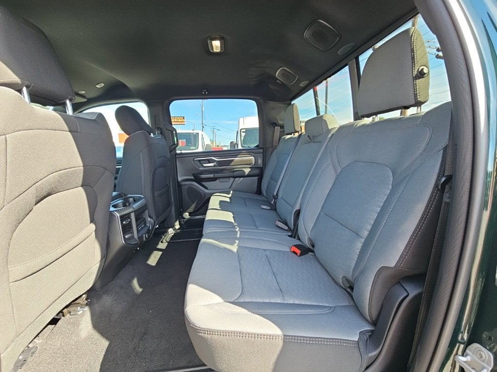2027 RAM Ram 1500 RAM 1500 BIG HORN CREW CAB 4X4 5'7' BOX