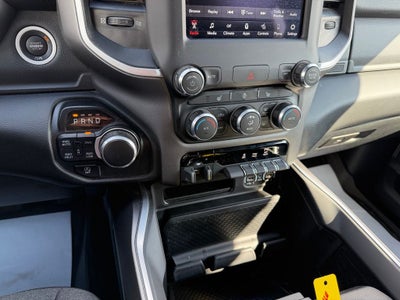 2021 RAM 1500 Big Horn Crew Cab 4x4 5'7' Box