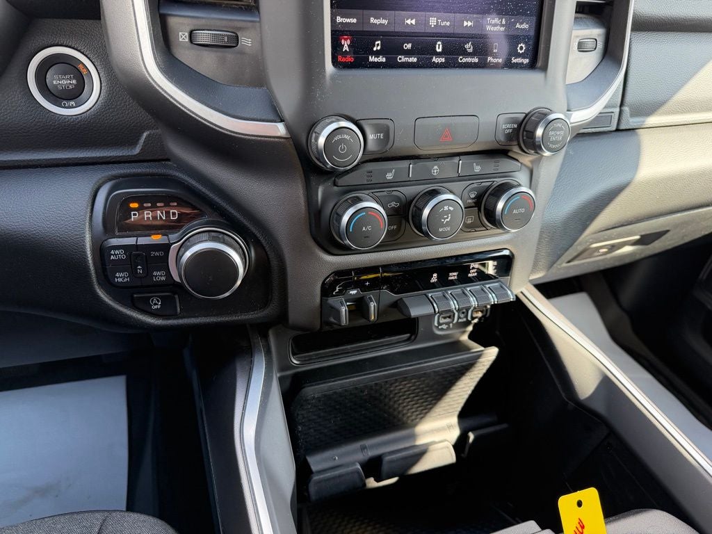 2021 RAM 1500 Big Horn Crew Cab 4x4 5'7' Box