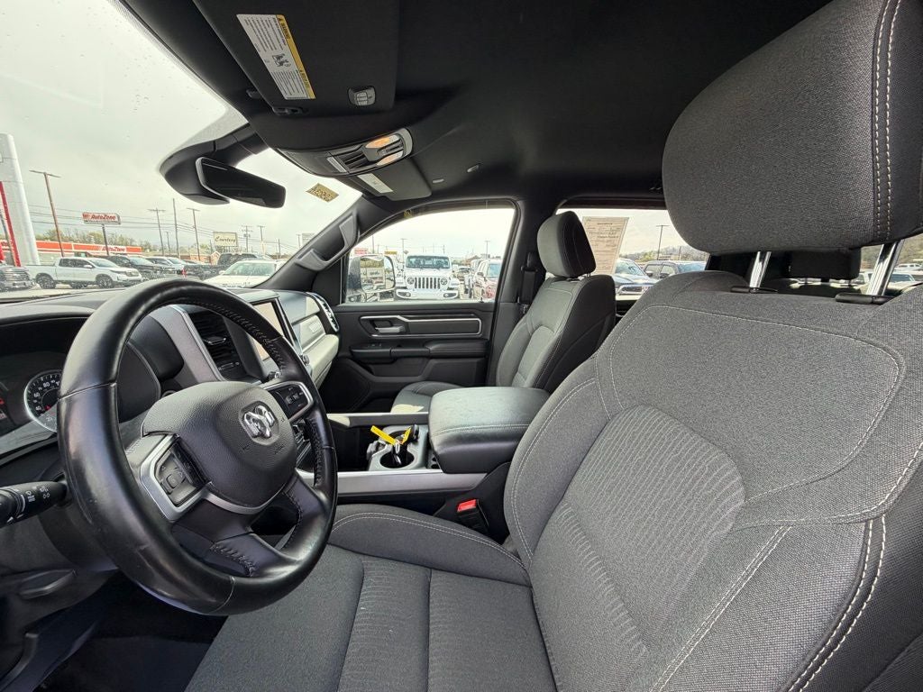 2021 RAM 1500 Big Horn Crew Cab 4x4 5'7' Box