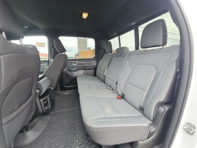 2023 RAM 1500 Big Horn Crew Cab 4x4 5'7' Box