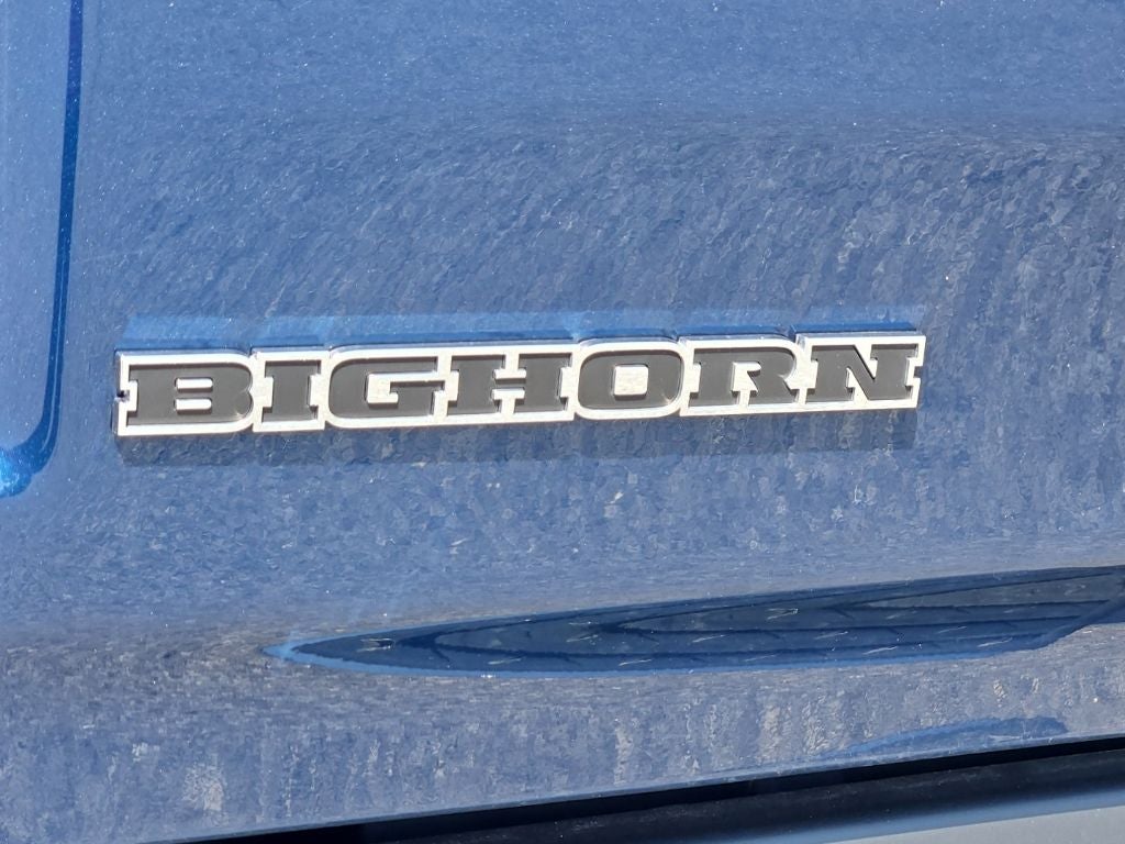 2024 RAM 1500 Big Horn Crew Cab 4x4 5'7' Box
