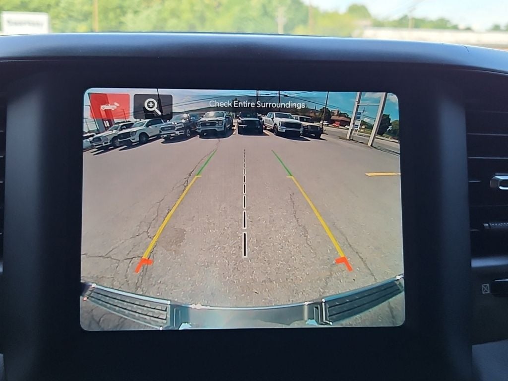 2024 RAM 1500 Big Horn Crew Cab 4x4 5'7' Box