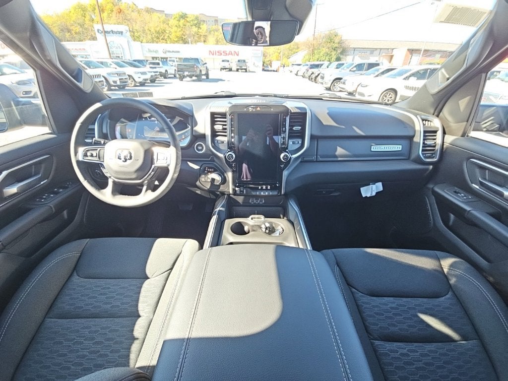 2027 RAM Ram 1500 RAM 1500 BIG HORN CREW CAB 4X4 5'7' BOX