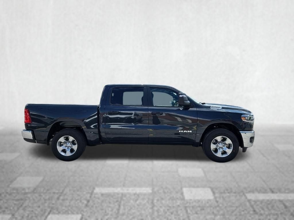2026 RAM 1500 RAM 1500 TRADESMAN CREW CAB 4X4 5'7' BOX