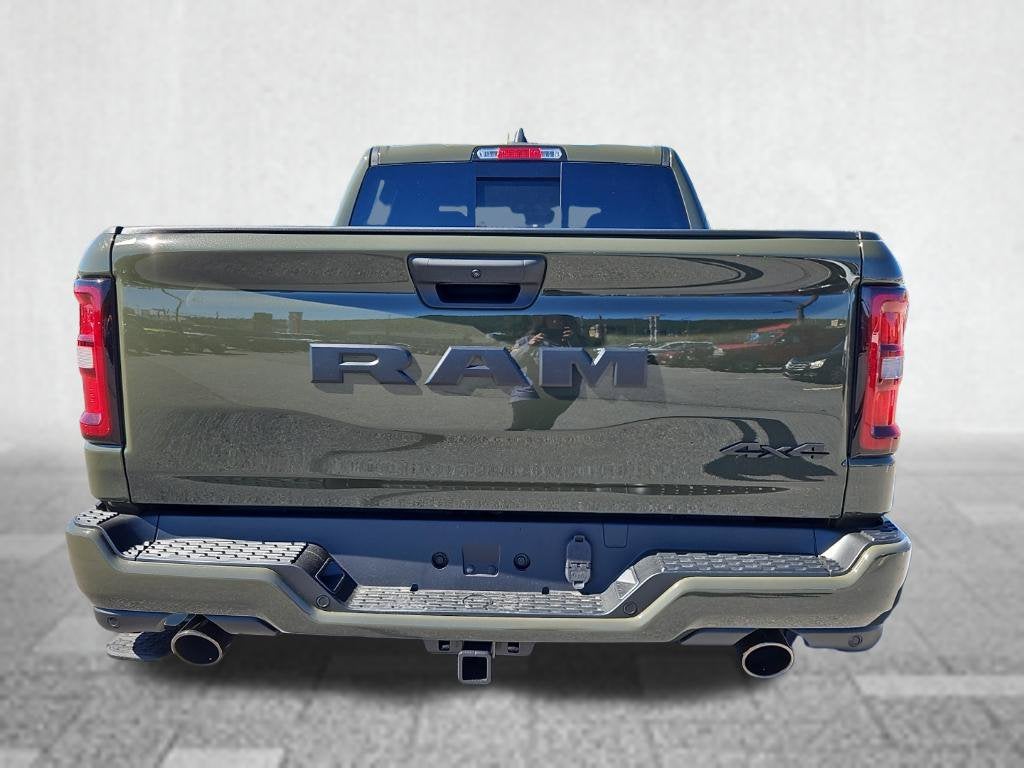 2027 RAM Ram 1500 RAM 1500 EXPRESS CREW CAB 4X4 5'7' BOX