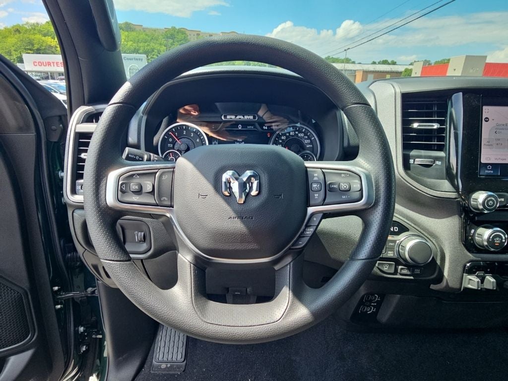 2027 RAM Ram 1500 RAM 1500 WARLOCK CREW CAB 4X4 5'7' BOX