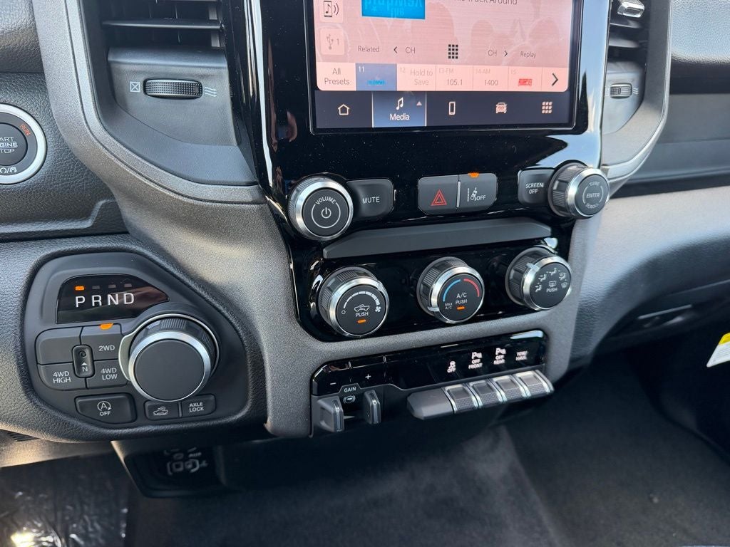 2026 RAM Ram 1500 RAM 1500 WARLOCK CREW CAB 4X4 5'7' BOX