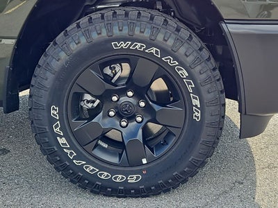 2027 RAM Ram 1500 RAM 1500 WARLOCK CREW CAB 4X4 5'7' BOX